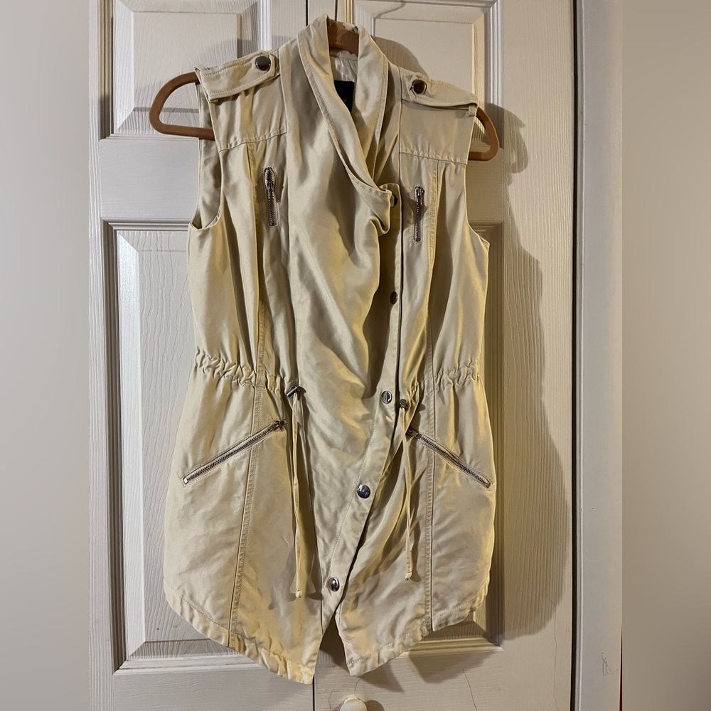 Bebe Moto Drawstring Vest Cream Size Small - Picture 6 of 12